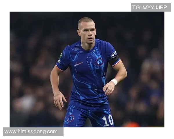 足球球星33号是在哪一年出生及相关背景揭秘